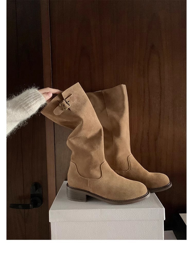 „Damenstiefel aus Rindsleder – runder Zehenbereich, Schnalle, Blockabsatz, kniehoch.