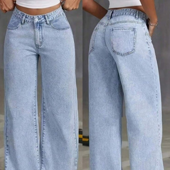 „Damen High-Waist Jeans im Straight Fit – moderner Sweet & Spicy Style.“