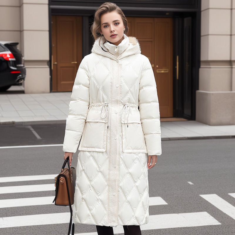 Dicke mittellange Damen Daunen jacke mit Kapuze unter dem Knie